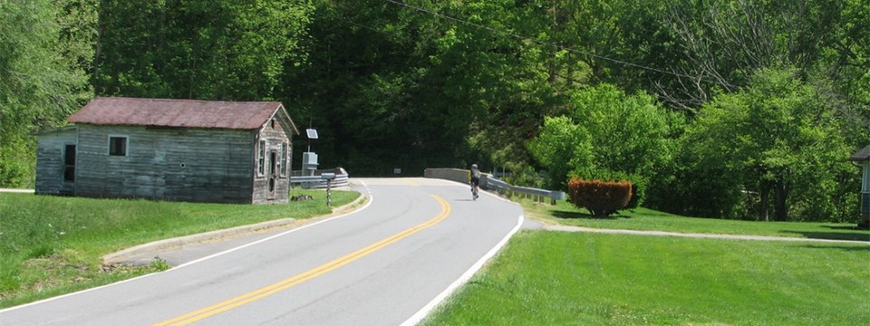 Turn onto Cty 25/1 before bridge.