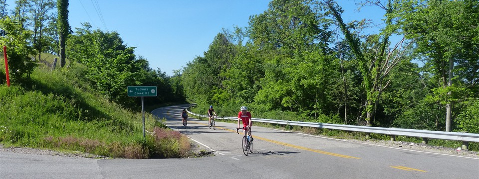 Making Right onto Tuckers Creek Road